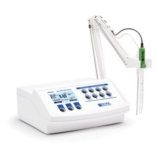 Medidor de mesa para pH/ORP/ISE, dos canales, pantalla gráfica, calib. 5 puntos, 115 VCA