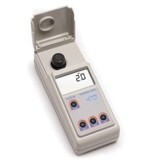 Fotómetro para la determinación del Ácido Tartárico en el vino; Intervalo  0.0 a 5.0 g / L 115V